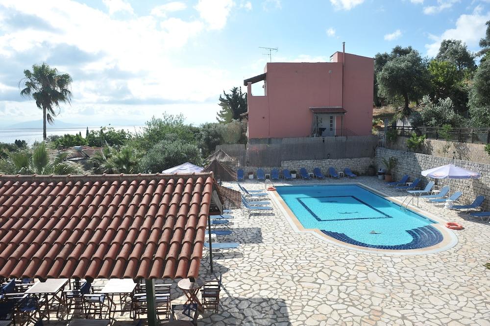 Kerkyra Beach Hotel & Apartments Benitses  Luaran gambar