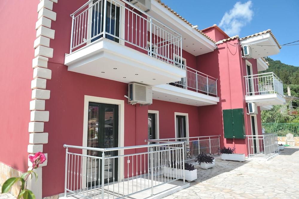Kerkyra Beach Hotel & Apartments Benitses  Luaran gambar