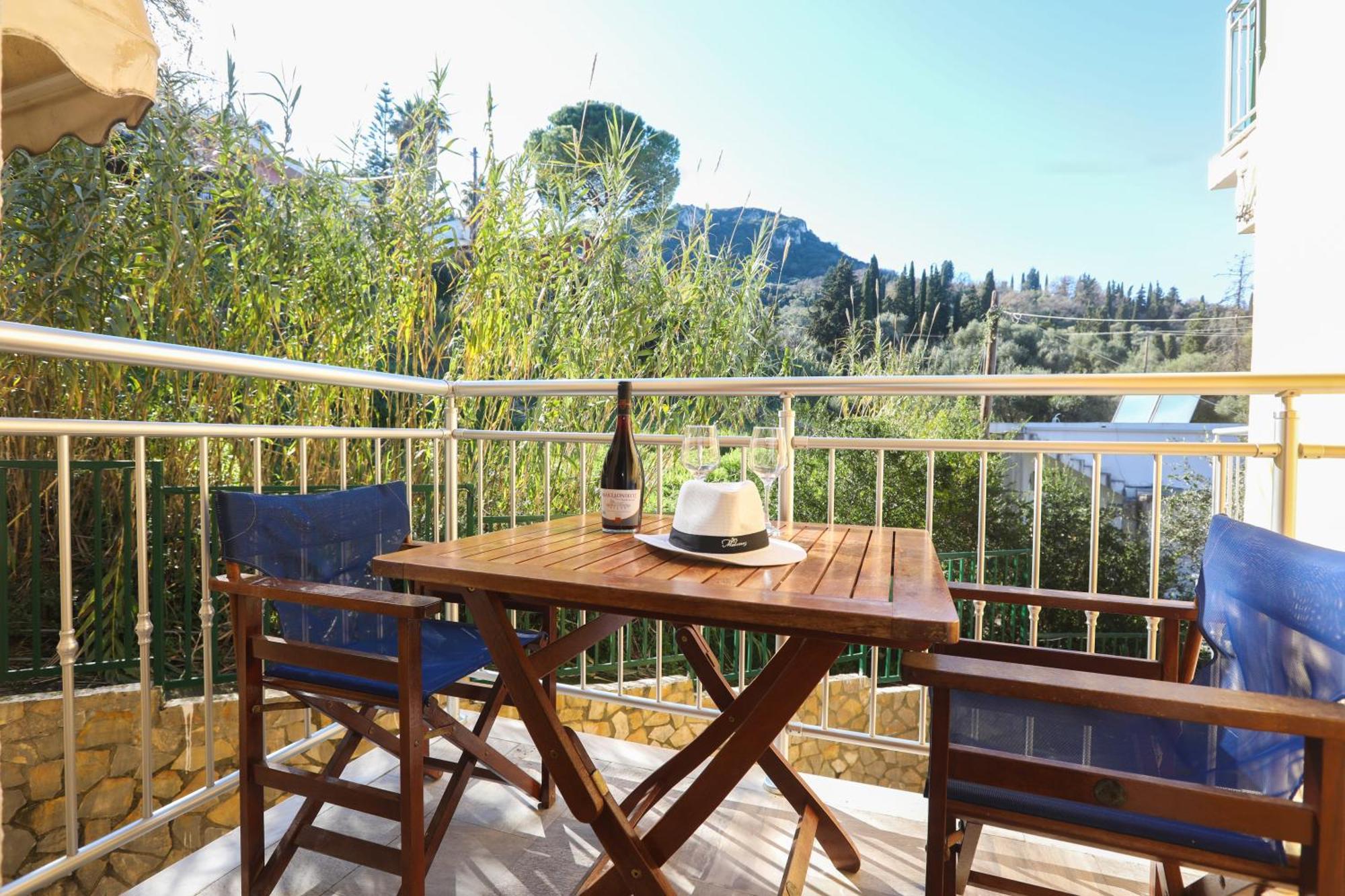 Kerkyra Beach Hotel & Apartments Benitses  Luaran gambar