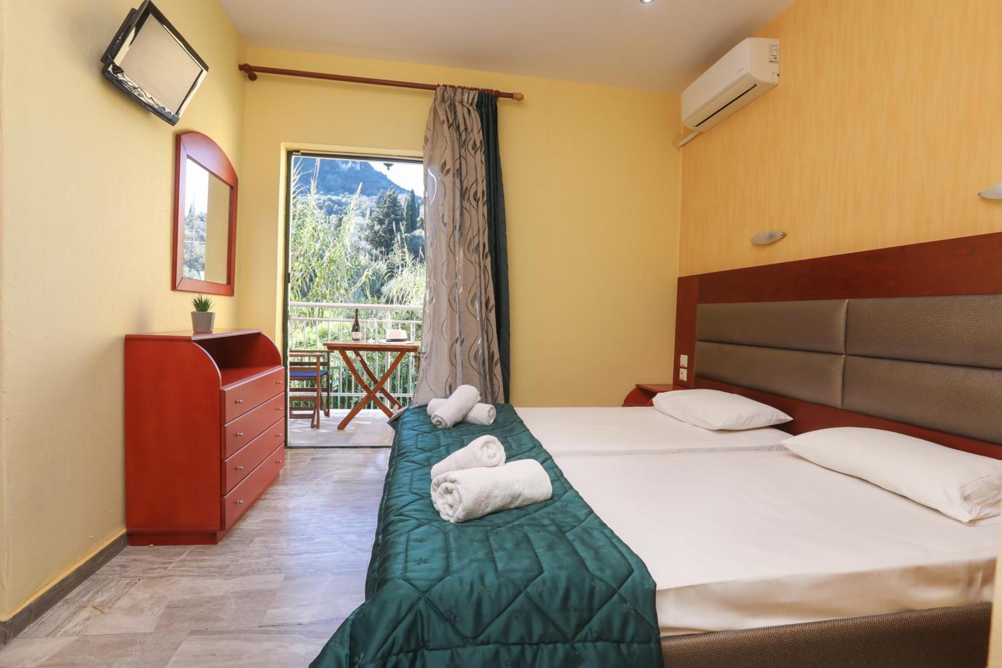 Kerkyra Beach Hotel & Apartments Benitses  Luaran gambar
