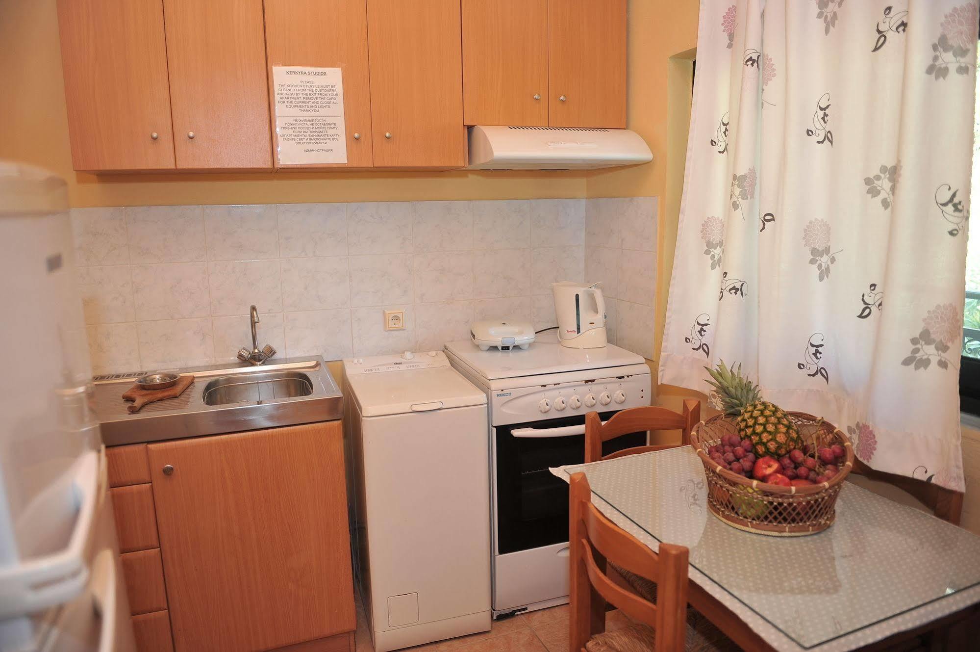 Kerkyra Beach Hotel & Apartments Benitses  Luaran gambar
