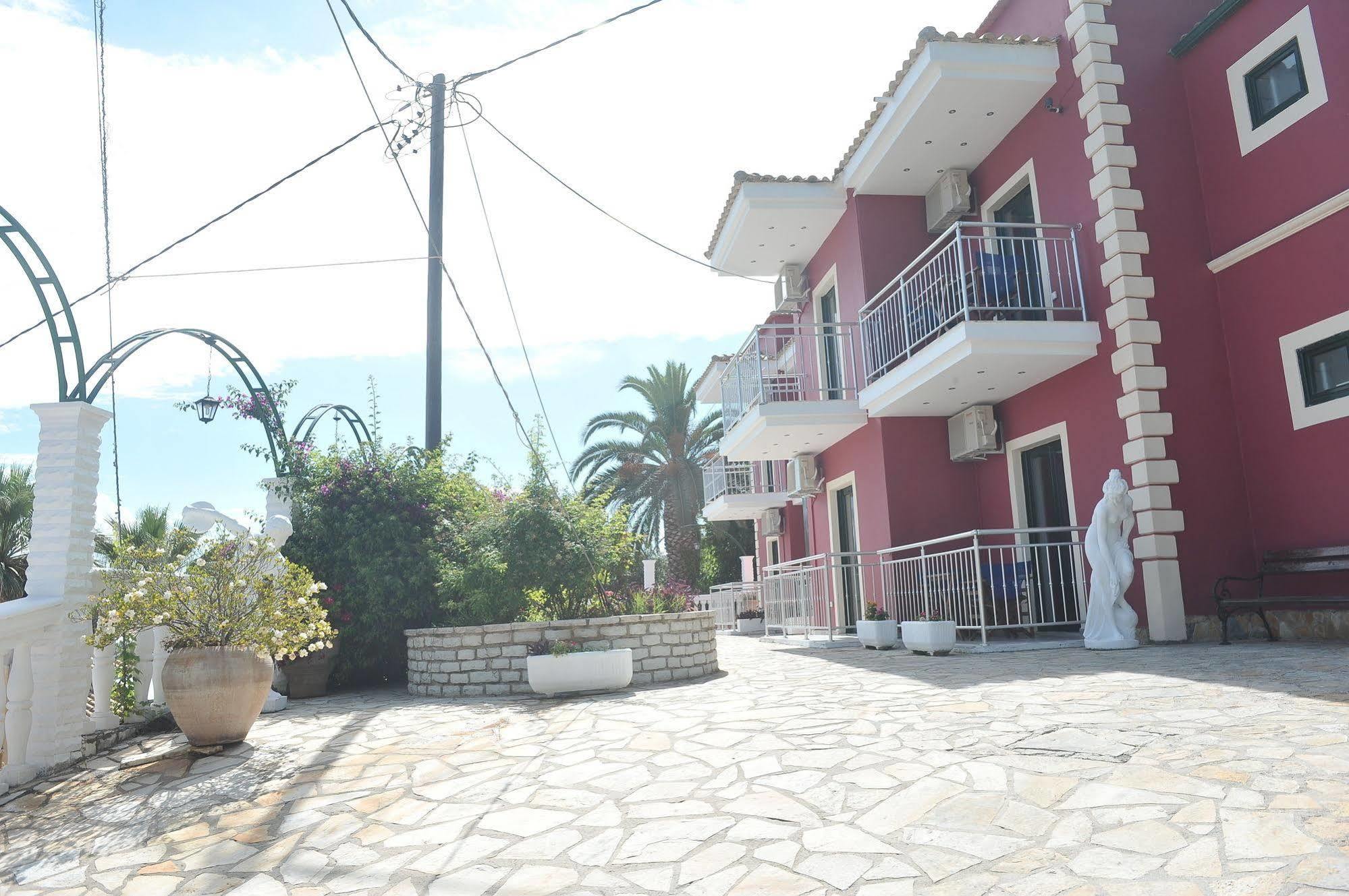 Kerkyra Beach Hotel & Apartments Benitses  Luaran gambar